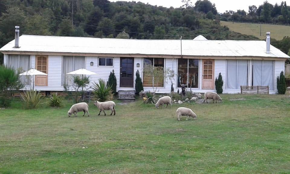 Lodge Guarida Del Trauco Puqueldon エクステリア 写真